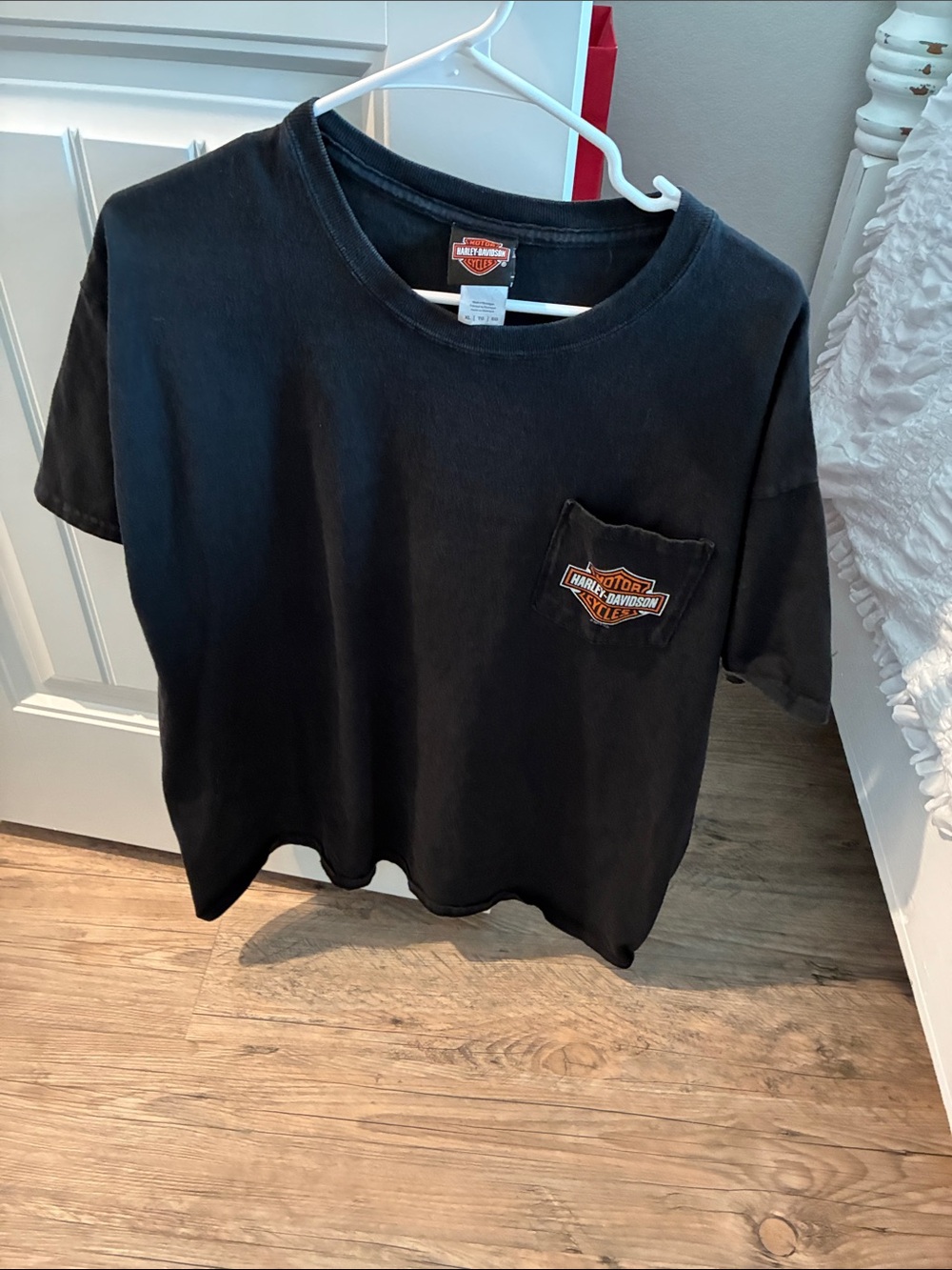 Harley-Davidson Black mensPocket Tee with Orange Logo